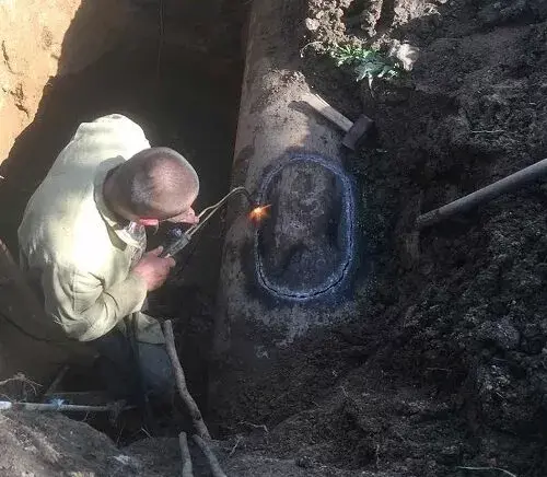 Бригади КП «Чугуїввода» ліквідували найскладніший порив магістрального водоводу