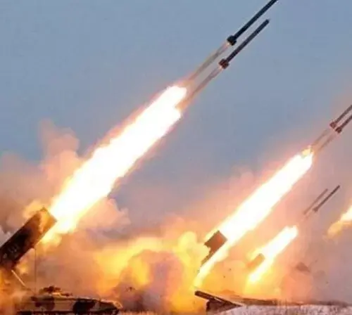 Цієї ночі ворог знову обстріляв одну зі шкіл міста Чугуїв