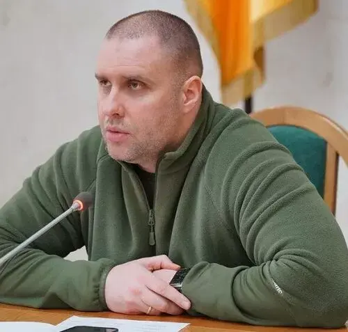 Вночі ворог обстріляв Чугуїв: 3 ракети влучили по відкритій території приватного домоволодіння