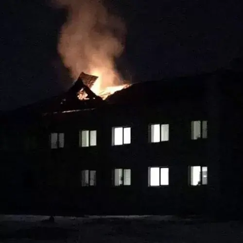 На Чугуївщині через обстріли згоріла лікарня і трансформатор