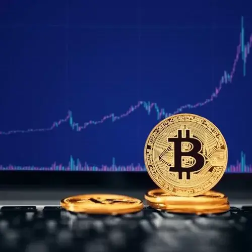 Обмен биткоинов: Как получить выгоду при помощи криптообменника eBucks