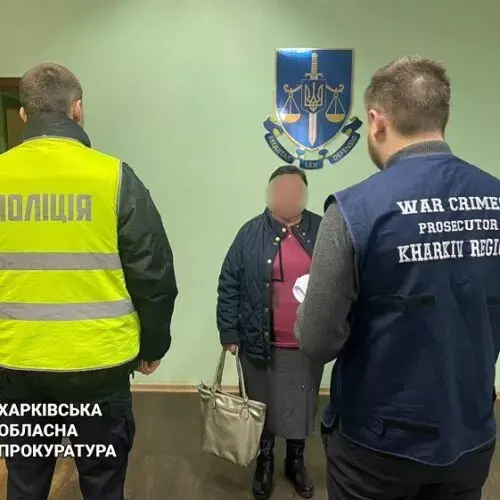 Співпрацювала з ворогом і роздавала гуманітарку: на Чугуївщині затримали колаборантку