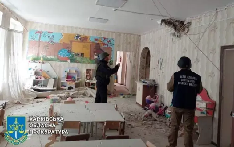 Росія обстріляла Вовчанськ: в прокуратурі показали наслідки