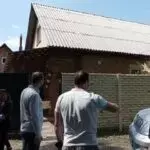 На Чугуївщині обстежують житло, пошкоджене ворожими обстрілами