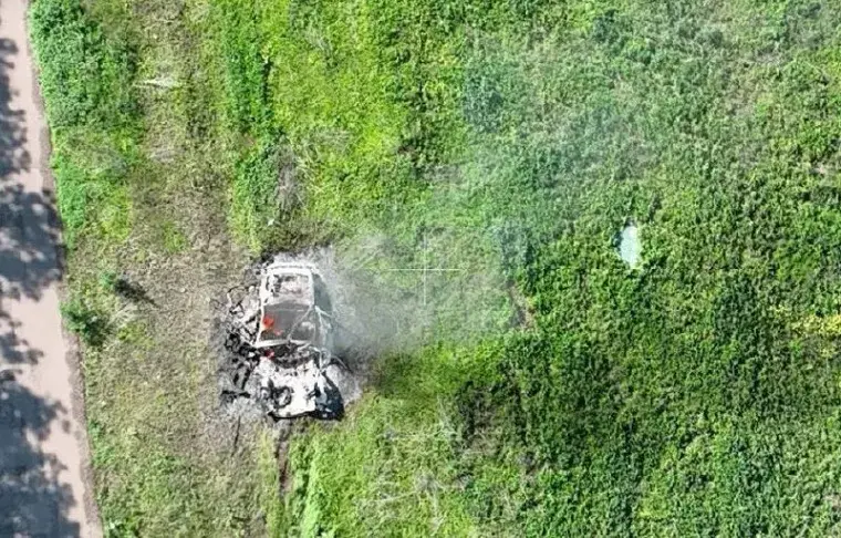 На Харківщині ворог розстріляв цивільний автомобіль