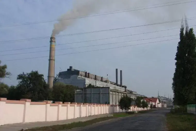 Суд повернув у власність держави ТЕЦ Есхар, яка належала Фуксу