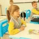 На Харківщині з 1 вересня посадять дітей за парти
