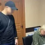 У Вовчанську затримали вчителя-колаборантку