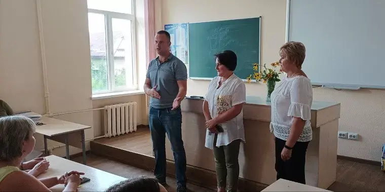 В чугуевском лицее №1 новый директор