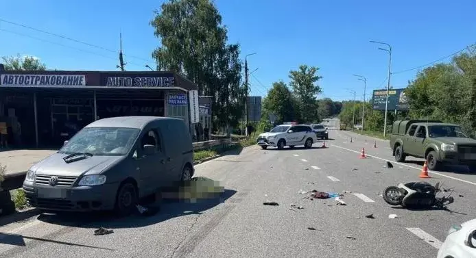 В Чугуєві в аварії загинули дідусь і його онук