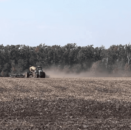 На Чугуївщині аграрії працюють на нерозмінованих полях на свій страх і ризик