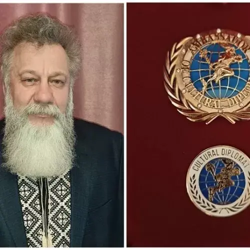 Директор Чугуевской детской художественной школы стал дипломатом