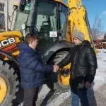 Чугуївські комунальники отримали новий екскаватор-навантажувач
