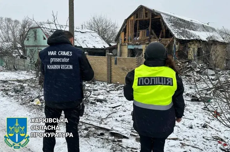 Ворог обстріляв Чугуївщину: в прокуратурі показали наслідки