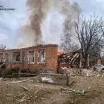 На Чугуївщині ворог ракетами зруйнував станцію екстреної меддопомоги