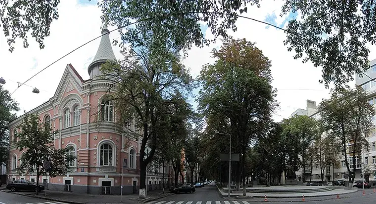 Чугуевский городской суд объяснил, кто имеет право на бесплатную правовую помощь