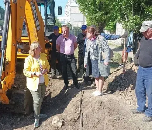 Минаева сменила директора Чугуевтепло и проверила подготовку к новому отопительному сезону