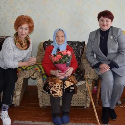 На Чугуївщині привітали довгожительку зі 103-м днем народження
