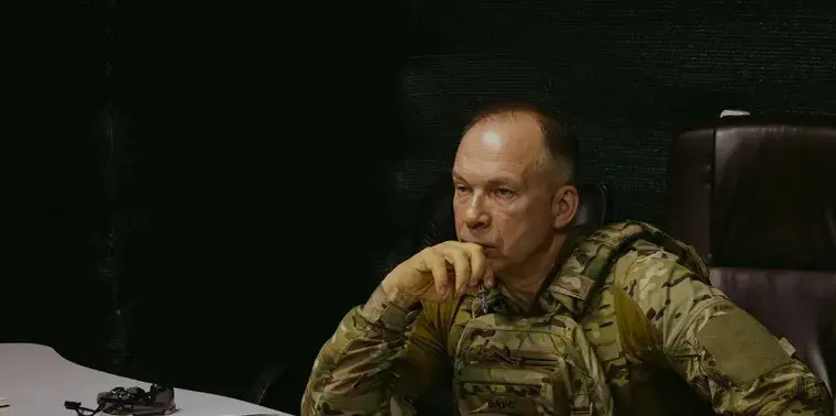 Збирають нові сили: Сирський розповів про ситуацію у Вовчанську