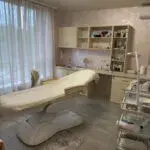 Как выбрать идеальную кушетку косметологическую для вашего салона красоты?