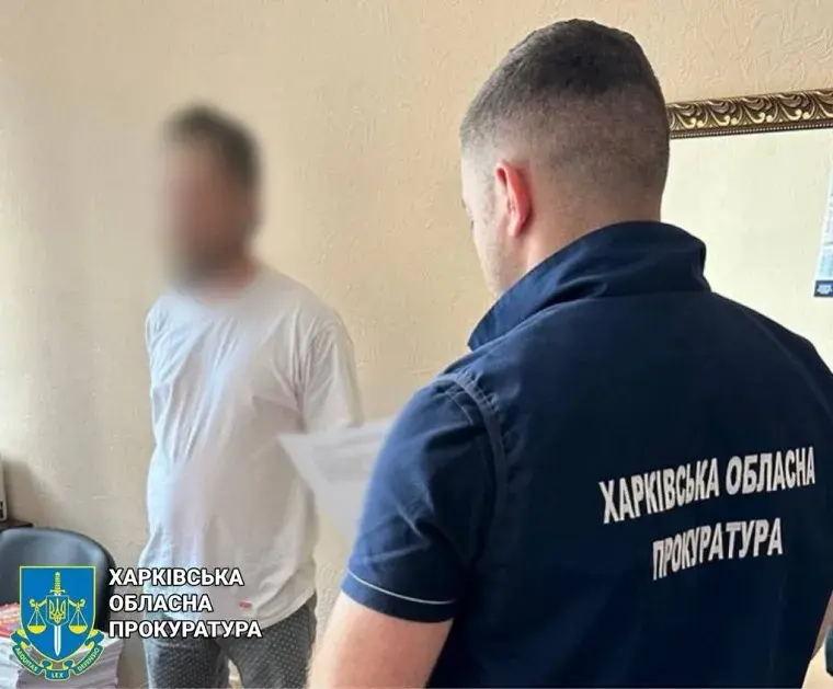 Мешканець Чугуївщини виготовляв цигарки для продажу в гаражі батька