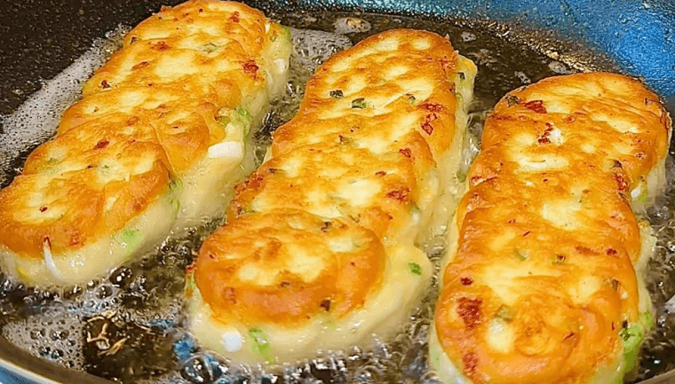 Вкусный завтрак за 5 минут для всей семьи: готовим ленивые пирожки