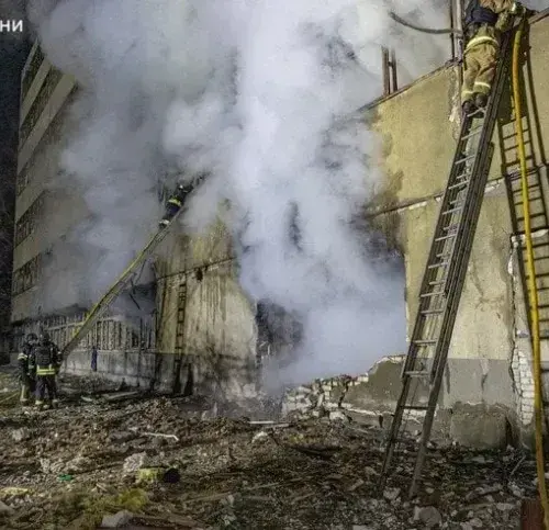 Харків знову під ударом: ворог атакував місто дронами-камікадзе