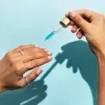 Для чего используют масло для ногтей