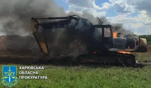 Російські війська атакували Чугуївщину: спалахнула пожежа