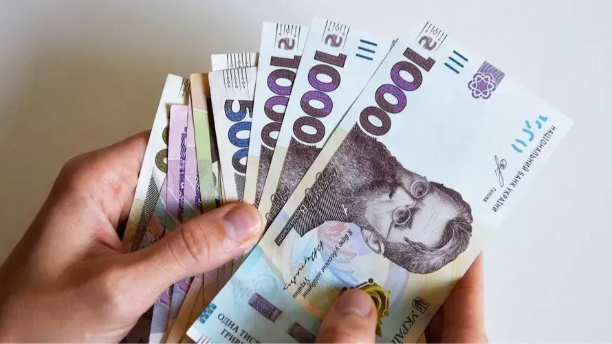 На Чугуевщине более 100 семей получат помощь на ремонт жилья, разрушенного войной