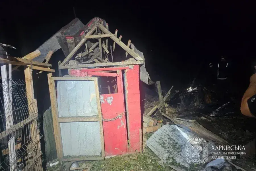 У Чугуєві вночі пролунали вибухи: шахеди зруйнували приватні будинки