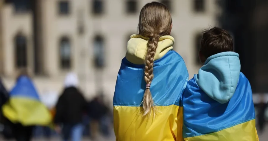 Суд може примусово вилучити сімох дітей з родин у Великобурлуцькій громаді