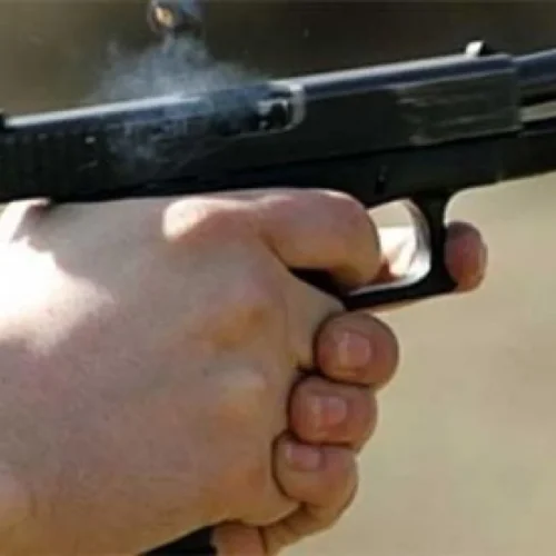 У Харкові військовий відкрив стрілянину біля багатоповерхівки: що відомо