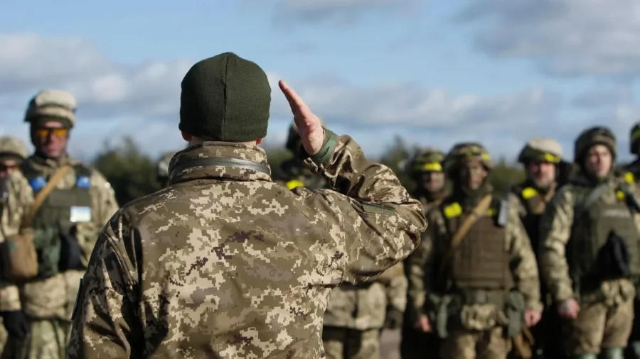 Увольнение с военной службы в 2026 году: кто первым сможет вернуться к гражданской жизни
