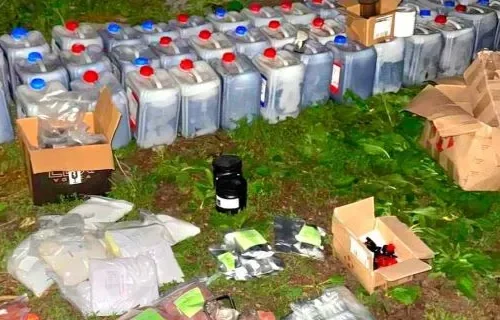 Понад 35 кілограмів вибухової речовини: у Харкові затримали учасників незаконної схеми