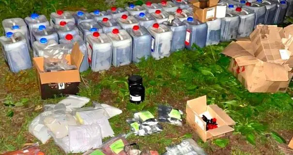 Понад 35 кілограмів вибухової речовини: у Харкові затримали учасників незаконної схеми