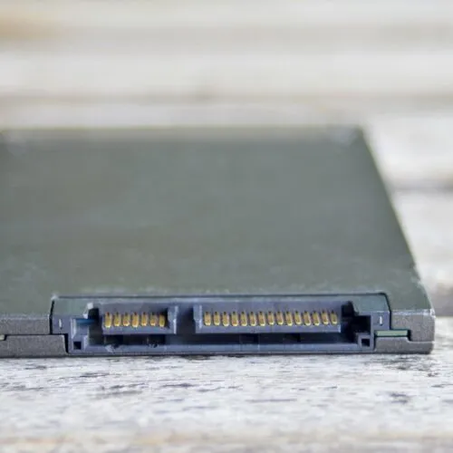 Сравнение SSD 120 ГБ и 1 ТБ: в чем разница, кроме объема?