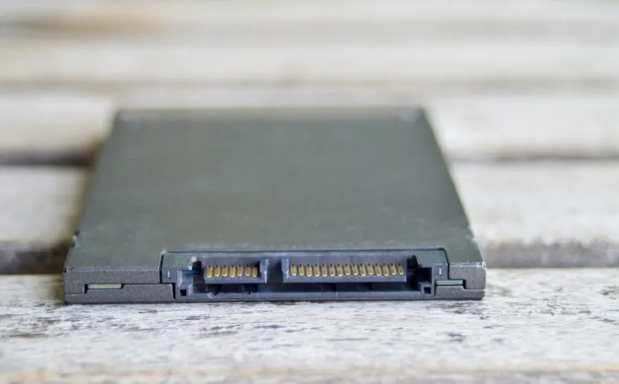 Сравнение SSD 120 ГБ и 1 ТБ: в чем разница, кроме объема?