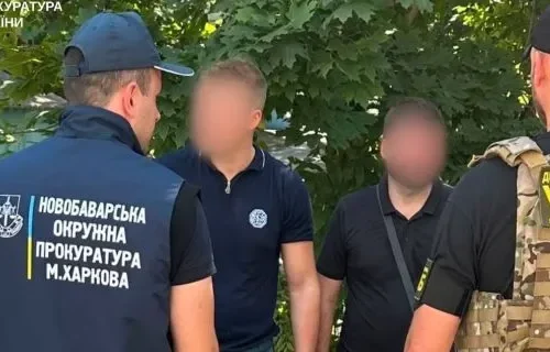 Фіктивне працевлаштування і бронювання від мобілізації: у Харкові викрили схему за 12 тисяч доларів