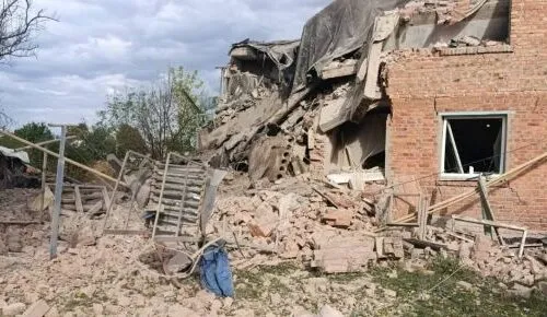 Росіяни вдарили ракетою по Чугуївському району: показали наслідки