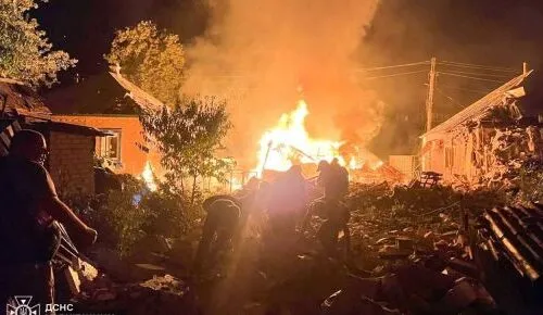 В Чугуєві ракета вбила чотирьох людей, пошкоджено будинки