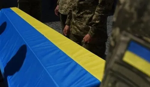В Чугуеве похоронили военного, погибшего в марте 2024 года